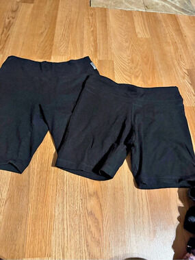2 pairs RAINBEAU & RBX Black Bike Shorts Size Medium